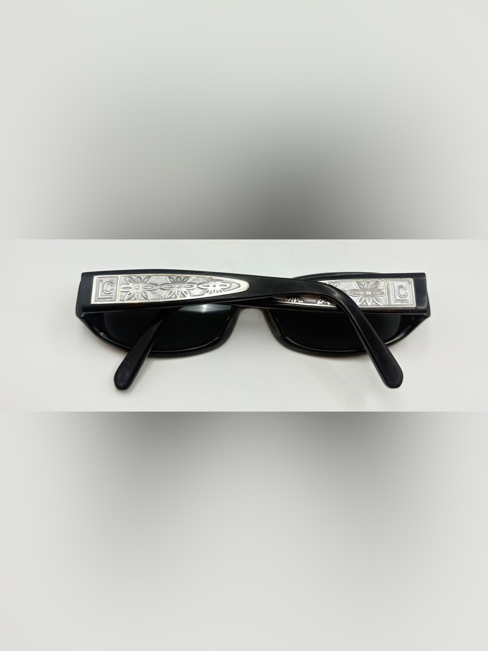Liz Claiborne L509S Black Oval Sunglasses Frames Only - Picture 4 of 8